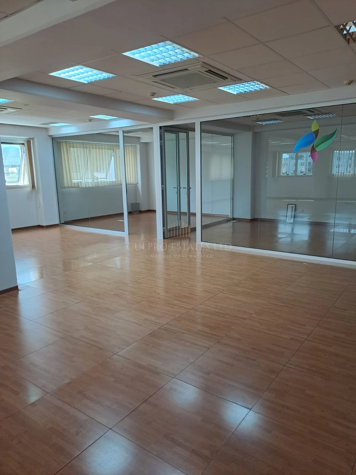 For rent office in Limasssol. — photo 1