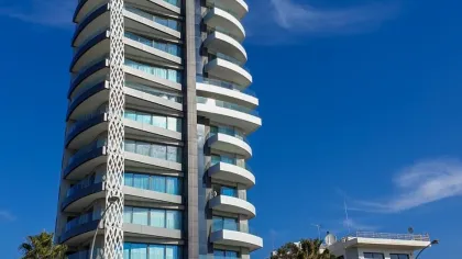 Luxury 2-bedroom apartment in Mouttagiaka Tourist Area — photo 1
